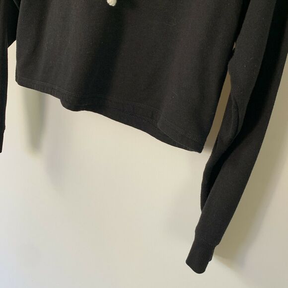 DIVIDED H&M "Power To The Girls" Black Crop Hoodie Pullover Sweater Size Small - Picture 5 of 10